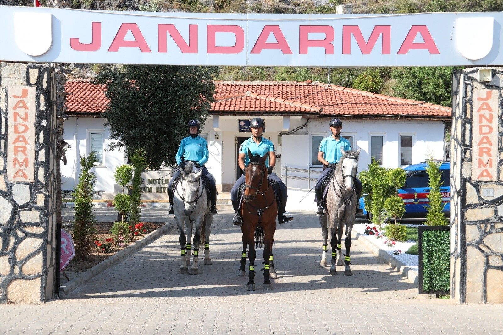 Ölüdeniz’de Atlı Jandarma Timleri Göreve Başladı (2)