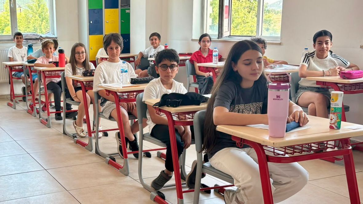 Cambridge Sınavına Mtk Koleji Ev Sahipliği Yaptı (1)