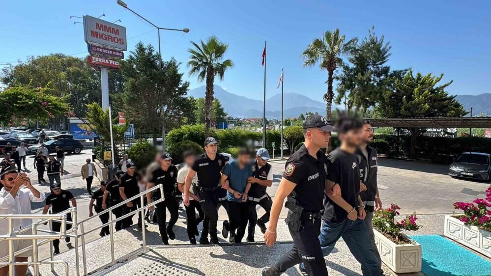 Fethiye’de Suç Örgütü Soruşturmasında Yeni Dalga 22 Gözaltı (1)