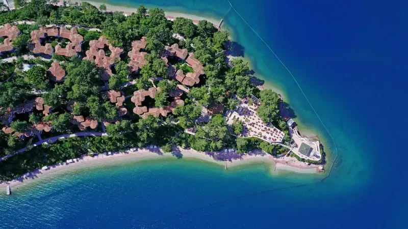Fethiye’de Görenlerin Hayran Kaldığı Saklı Koy Boncuklu Koyu (1)