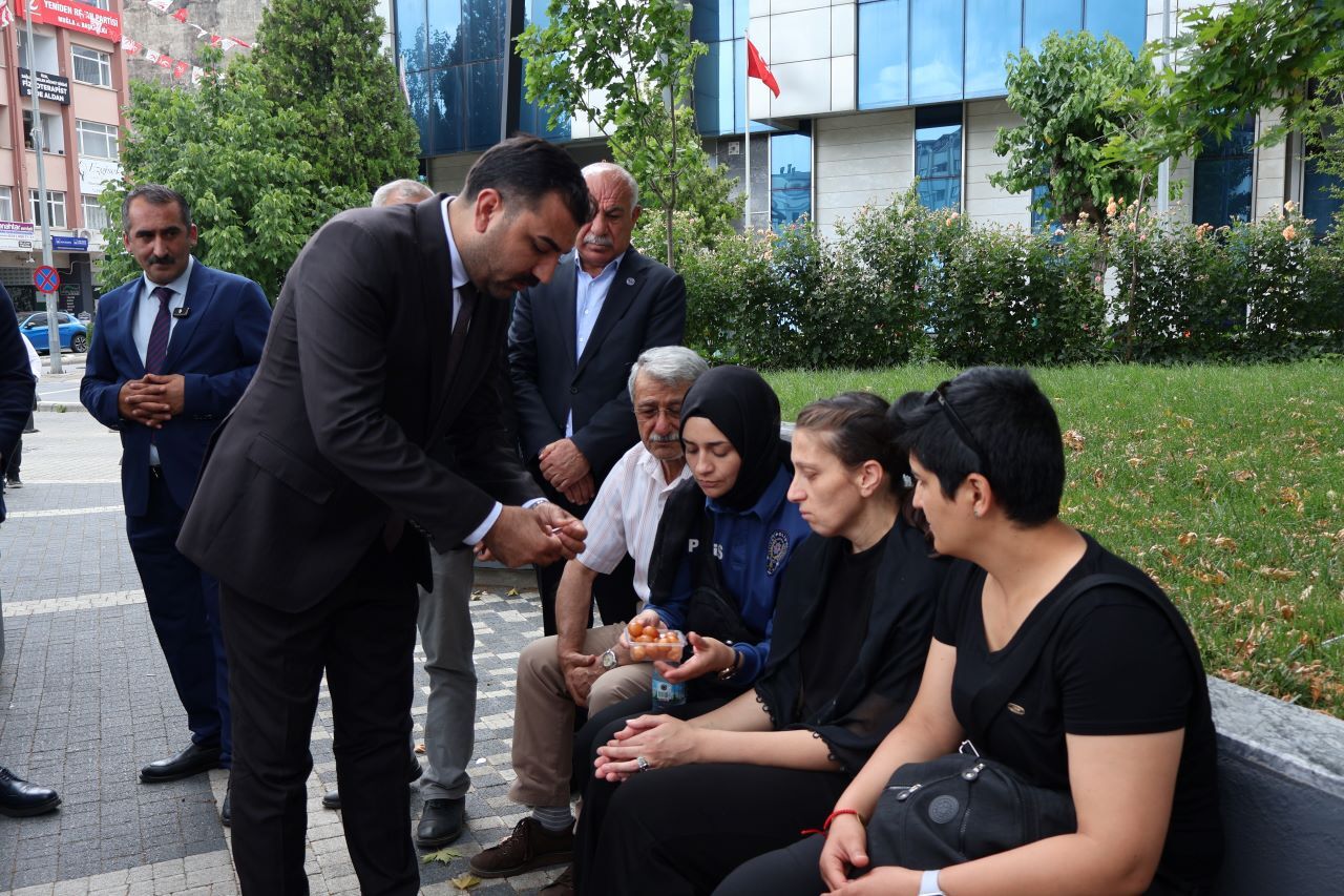 Şehit Polis Tayfun Baş Için Lokma Hayrı Düzenlendi (1)