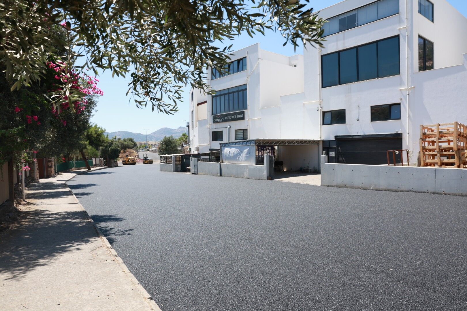 Bergamut Caddesi Ile Derviş Görgün Caddesinde Çalışmalar Tamamlandı (1)