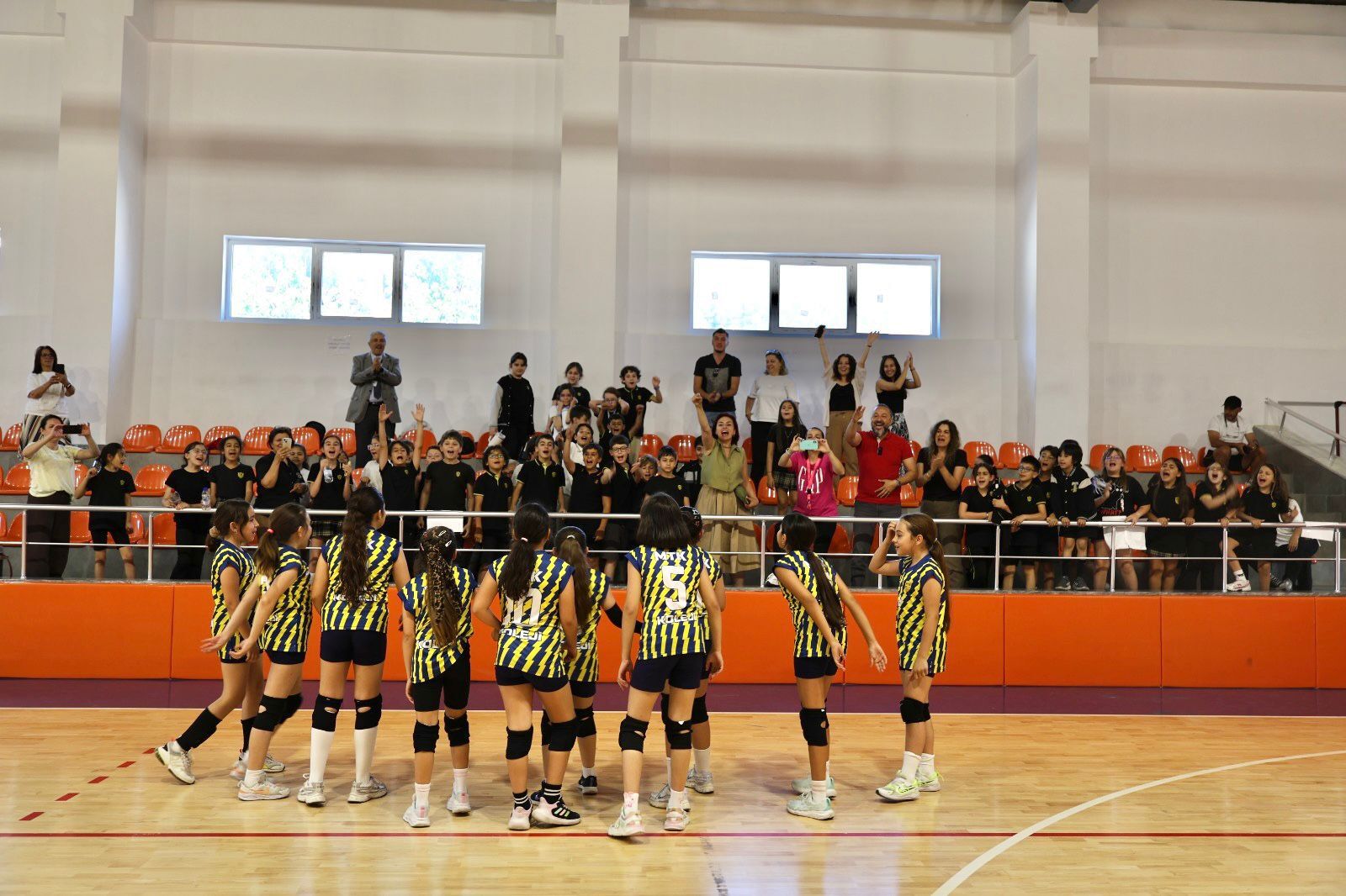 Mtk Koleji’nde Ikinci Il Şampiyonluğu Sevinci (3)