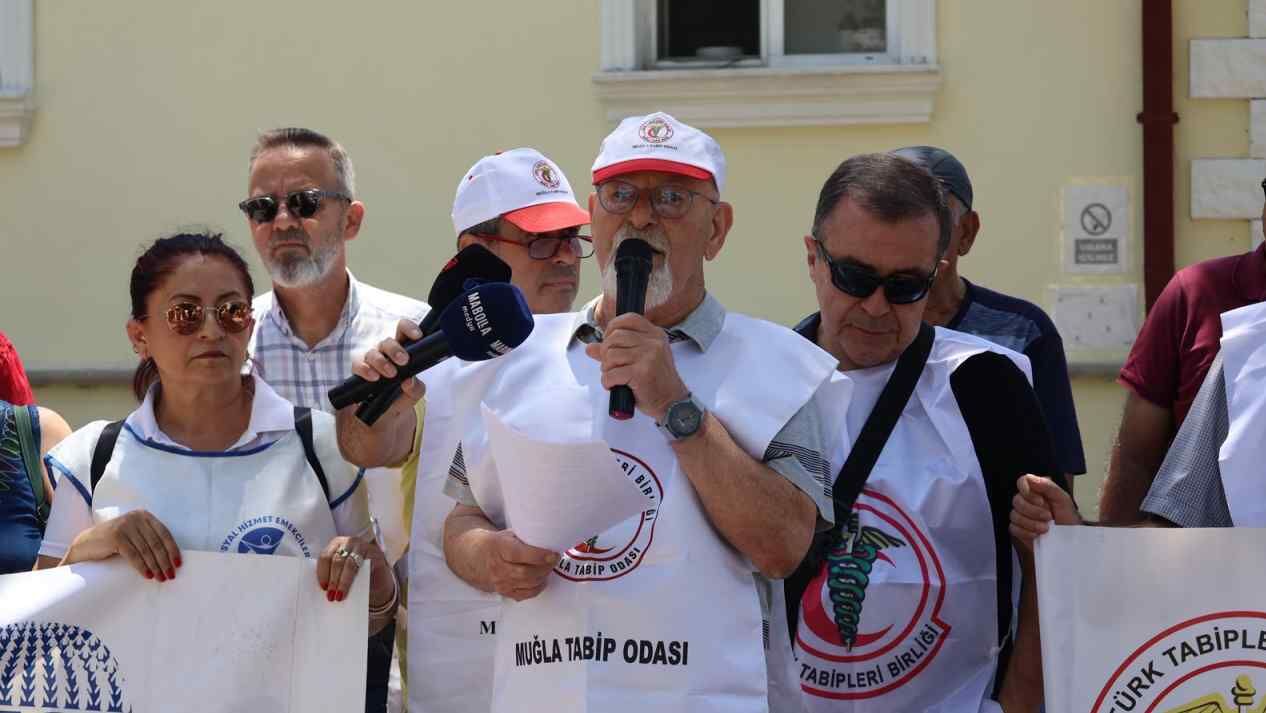 Muğla’da Sağlık Çalışanlarından Sözleşme Fesihlerine Tepki (8)