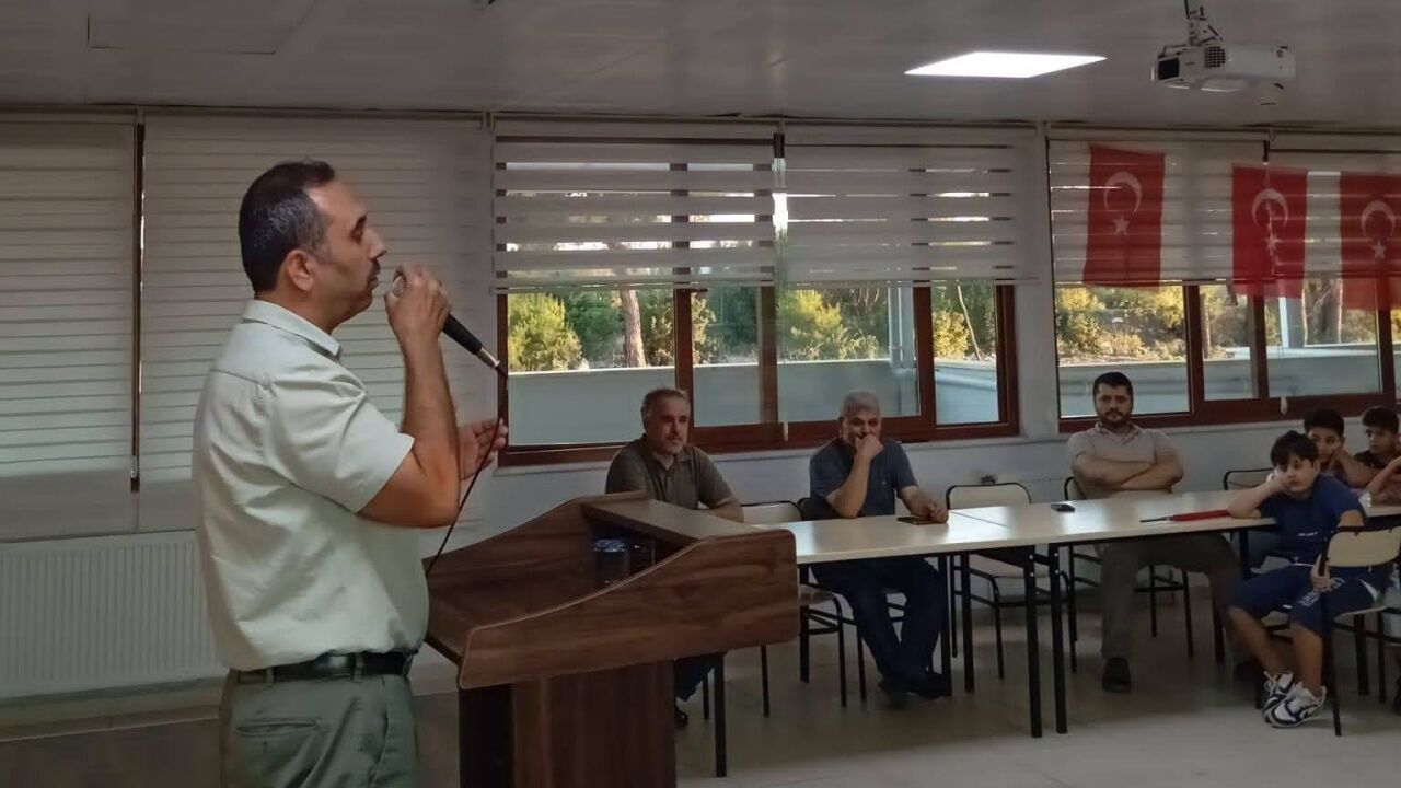 Genç Yıldızlar’dan Gazze’ye Destek Yürüyüşü1