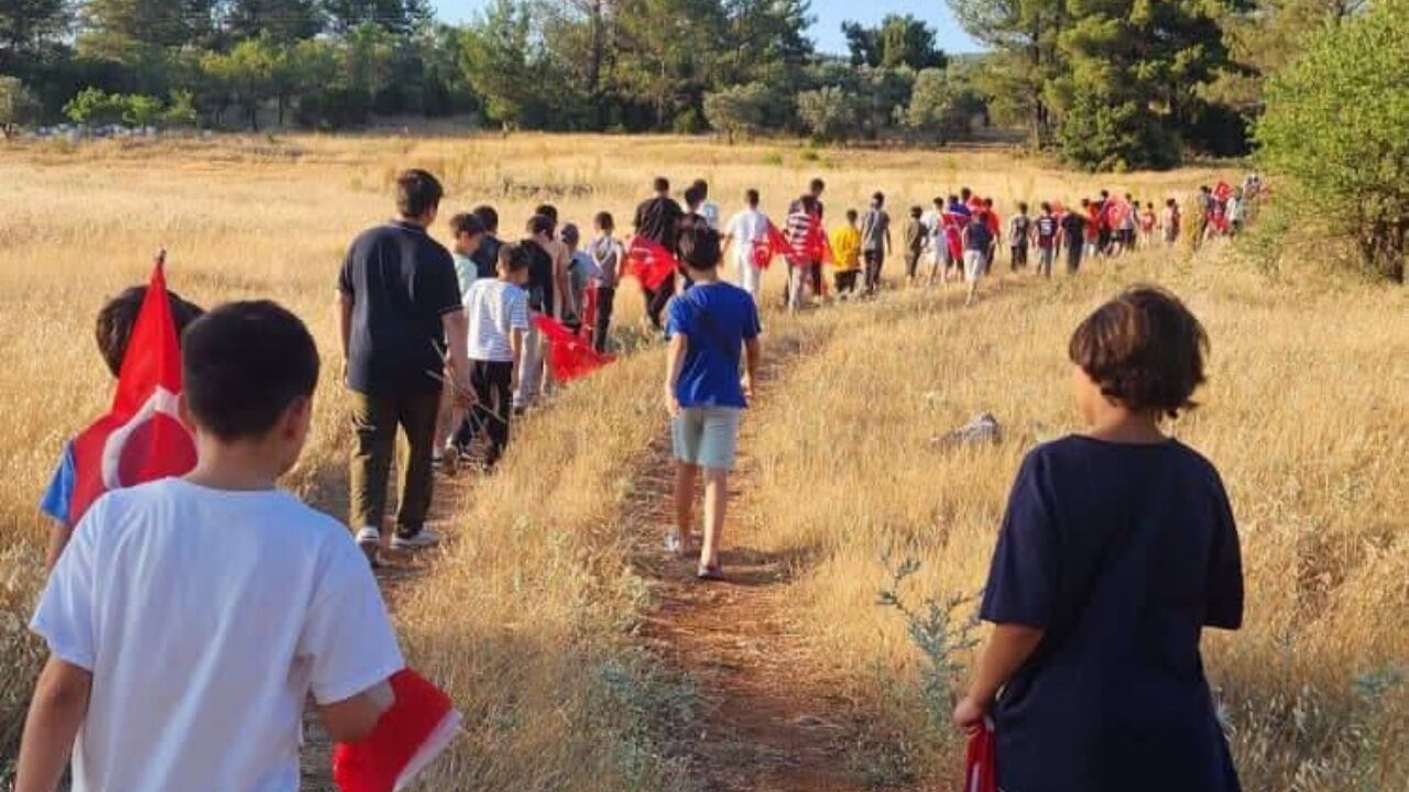Genç Yıldızlar’dan Gazze’ye Destek Yürüyüşü5