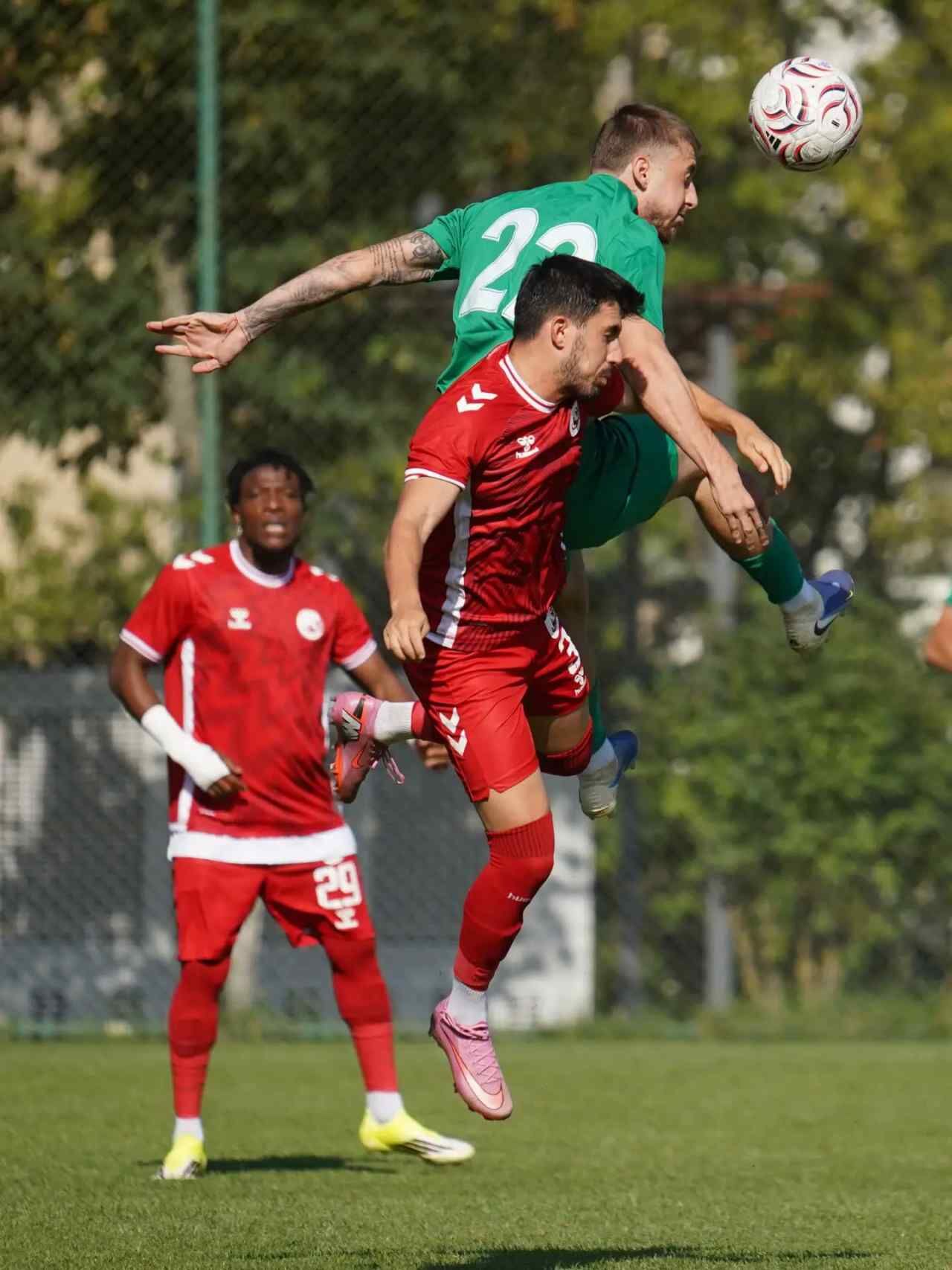 Muğlaspor Hazırlık Maçında 3 Golle Güldü (6)