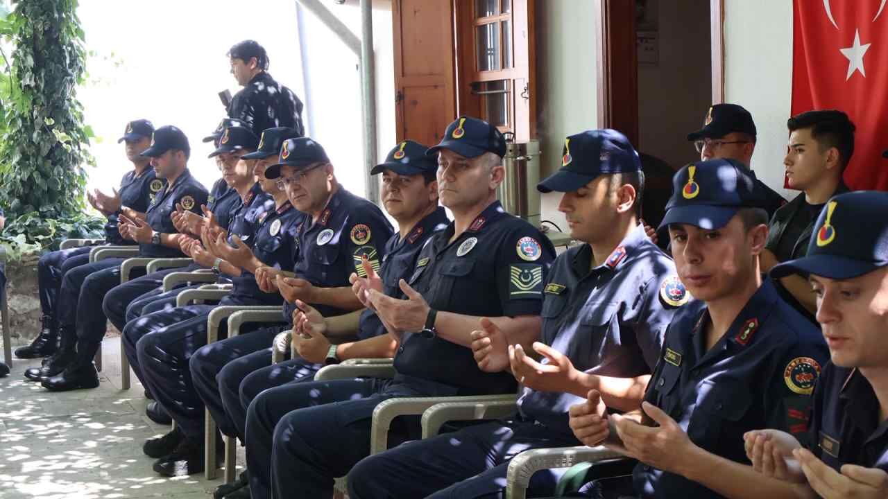 Muğla Şehit Aileleri Derneği’nden Aşure Ikramı (3)