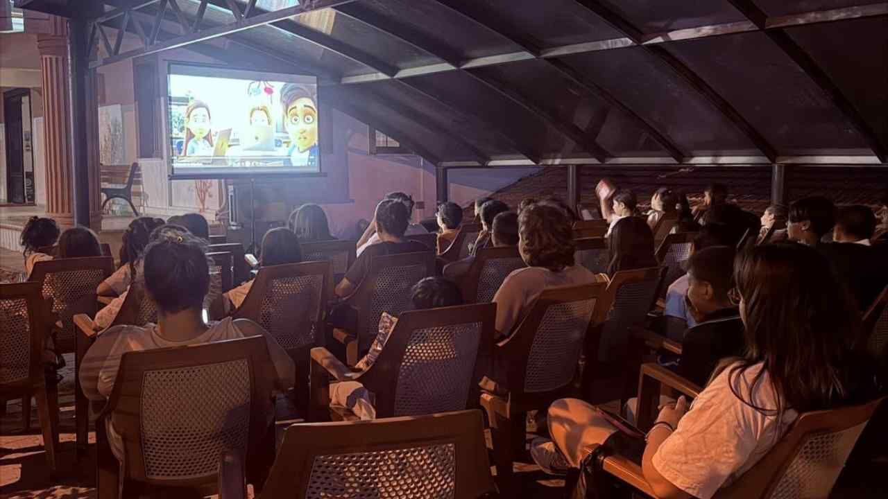 Büyükşehirden Çocuklara Karne Hediyesi Sinema (3)