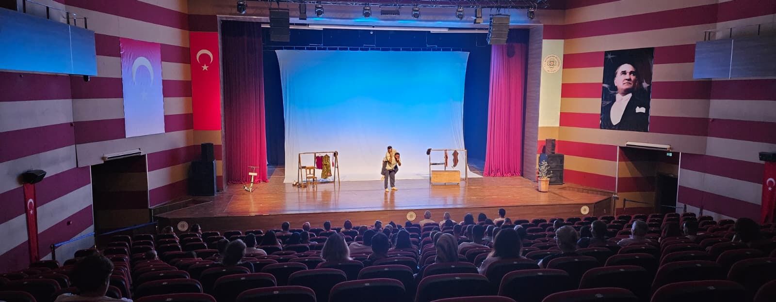 “Cambazın Cenazesi” Muğla’da Sahnelendi (2)