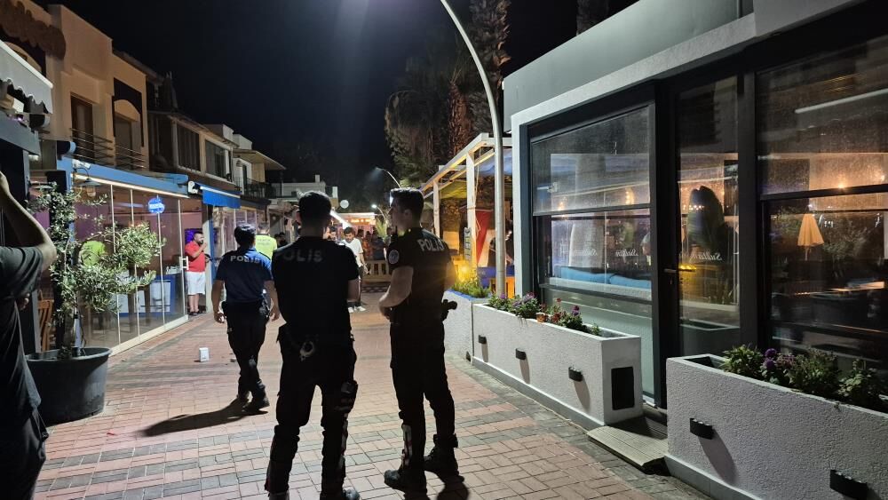 Bodrum’da Restoranda Silahlı Saldırı 28 Yaşındaki Genç Öldü (2)