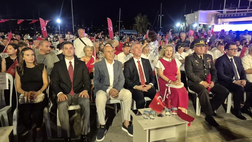 Bodrum’da 15 Temmuz’un 10’Uncu Yılında Milli Birlik Yürüyüşü (3)