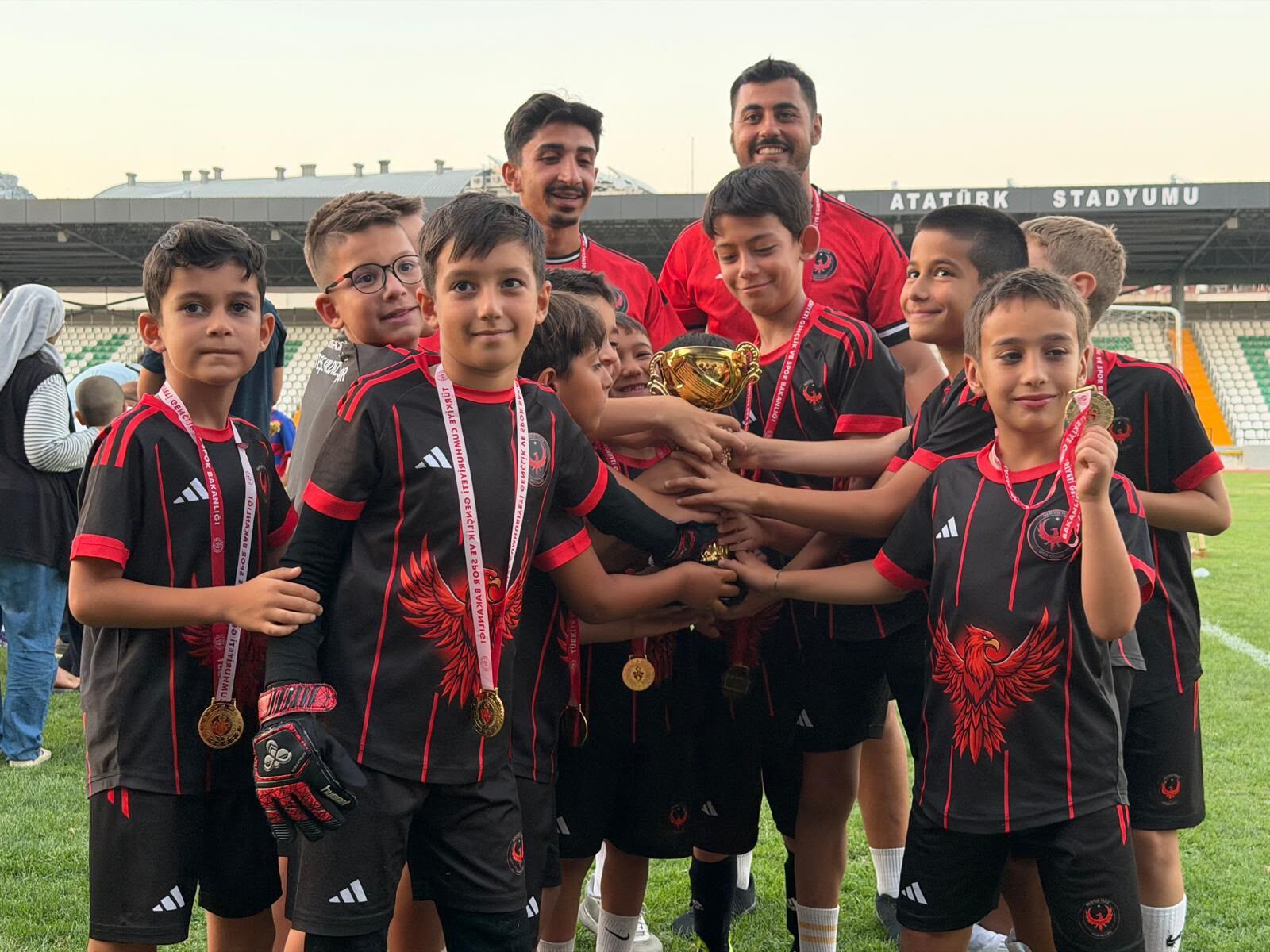 Demircioğlu Menteşe Yıldızspor U 10’Da Şampiyon (2)