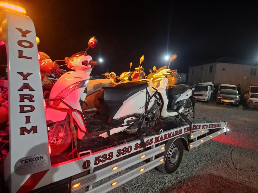 Datça’da Plakasız Motosikletlere Sıkı Denetim (2)