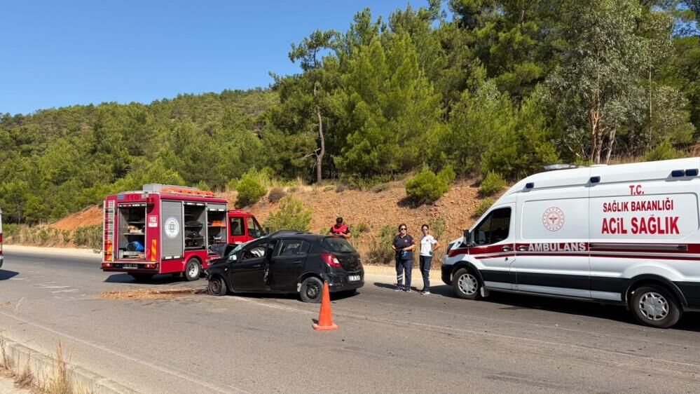 Fethiye Seydikemer Yolunda Feci Kaza 1 Ölü, 2 Yaralı (1)