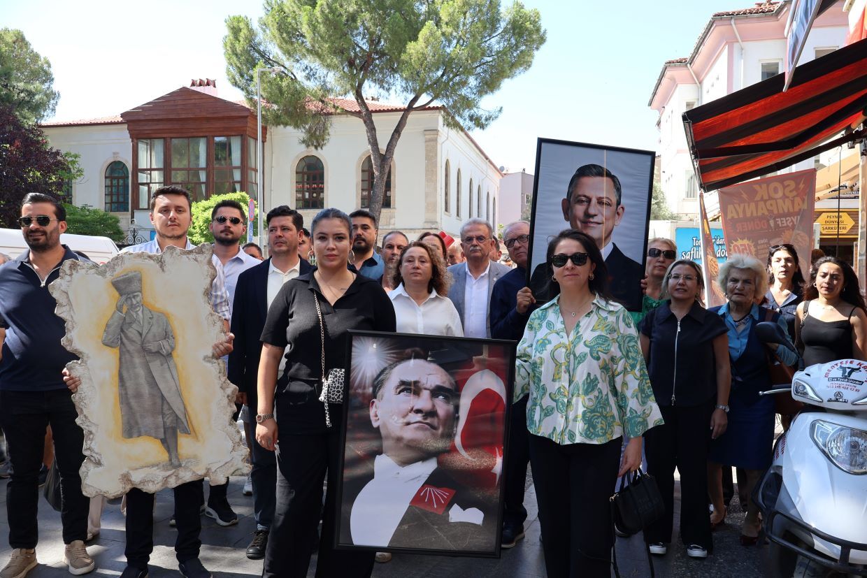 Chp Menteşe’den “Baba Ocağı”Na Duygusal Veda (2)