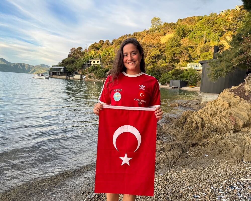 Aysu Türkoğlu Tsugaru Kanalı'nı Geçerek Yeni Bir Rekora Imza Attı (3)