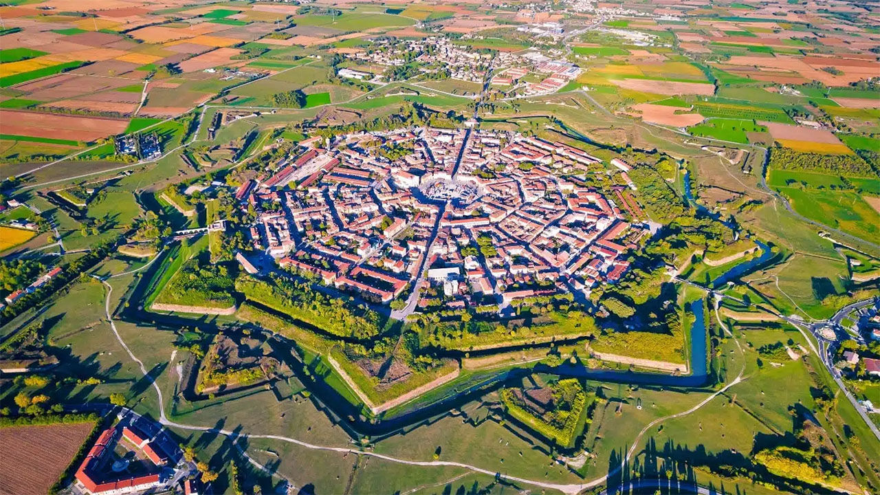 Palmanova1