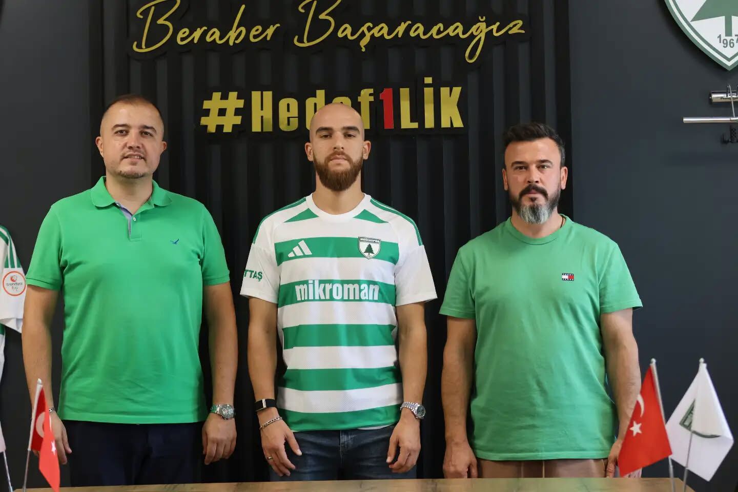Muglaspor Ahmet Engini Kadrosuna Katti