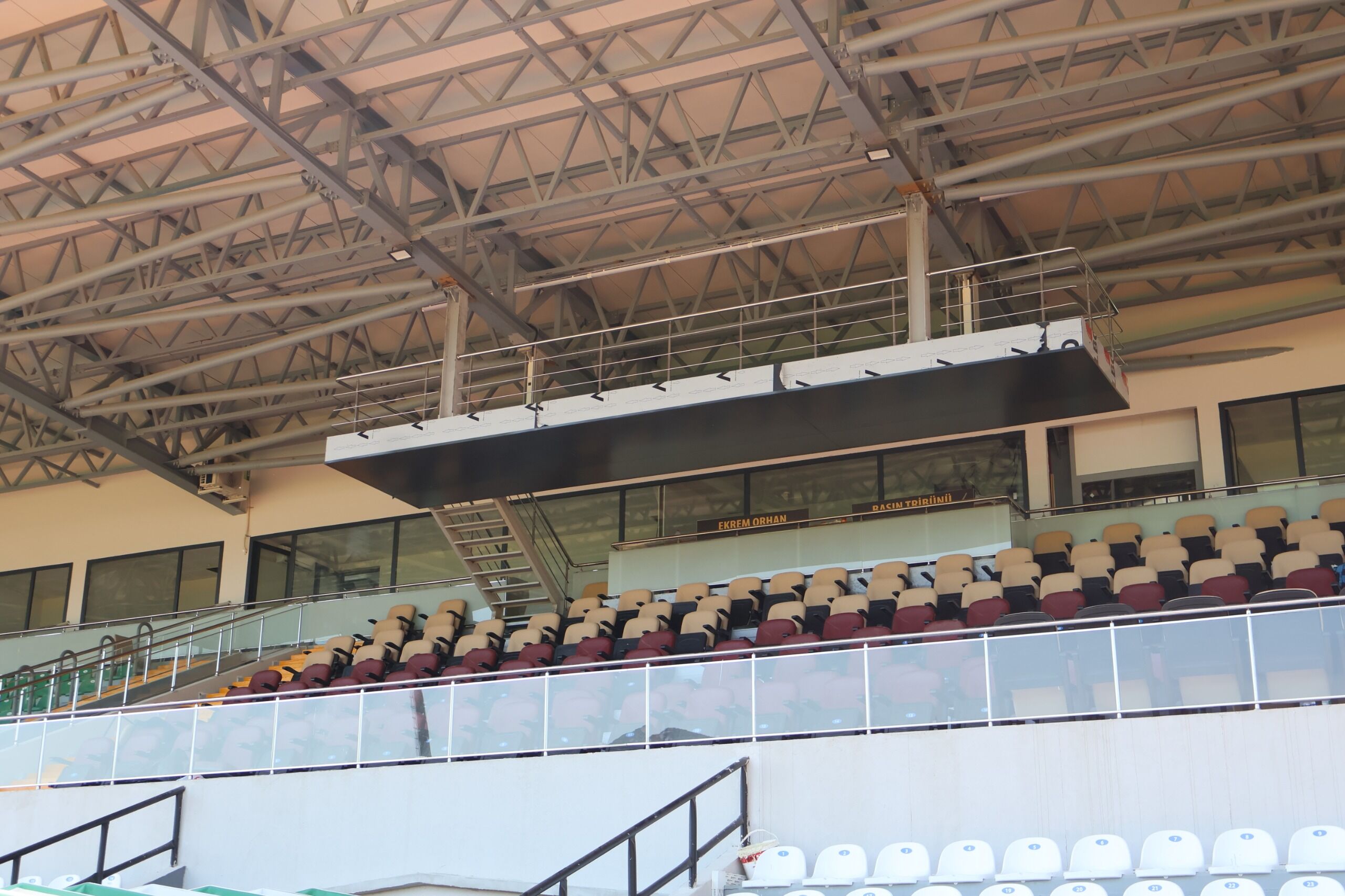Muğla Atatürk Stadyumu’nda Çalışmalar Devam Ediyor (5)