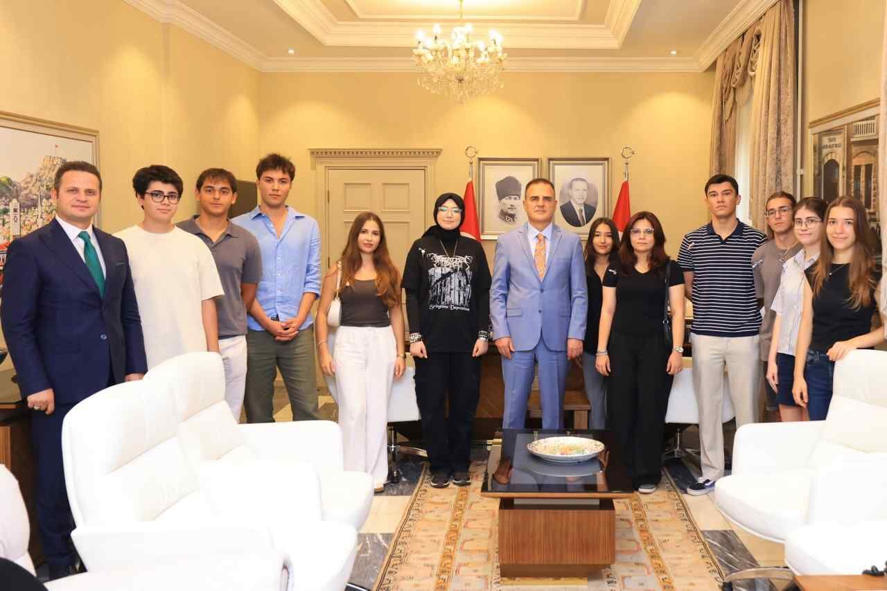 Muğla’da Yks’de Dereceye Giren Öğrenciler Ödüllendirildi (4)
