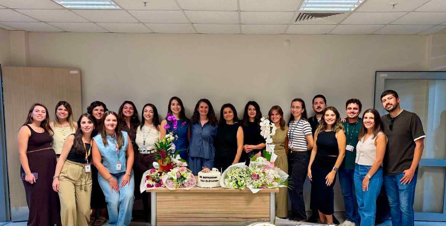 Şaziye Sinem Korkmaz Çocuk Ruh Sağlığı Uzmanı Oldu (3)