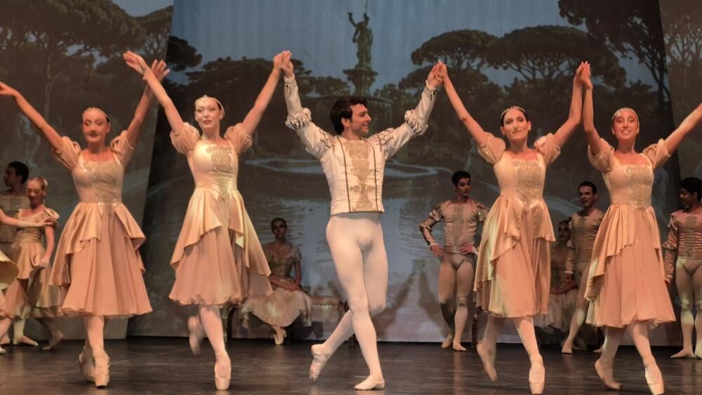 Bodrum Bale Festivali “Kuğu Gölü” Ile Başladı (3)