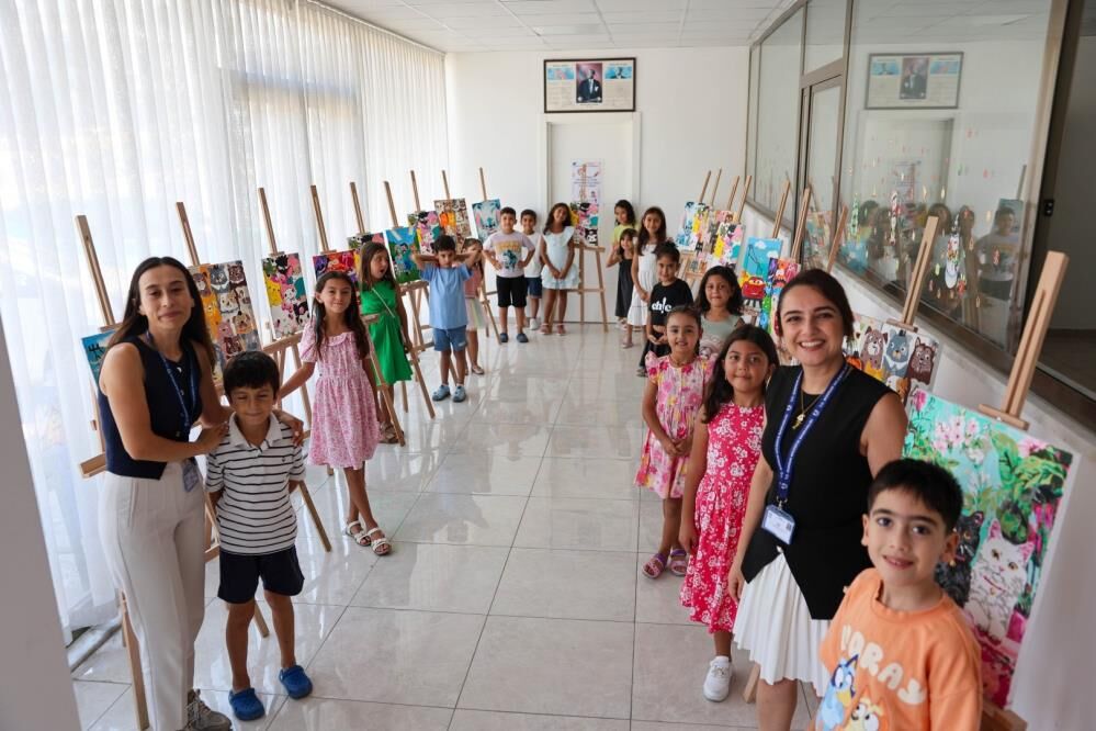 Bodrum’da Minik Ressamların Eserleri Sergilendi (2)