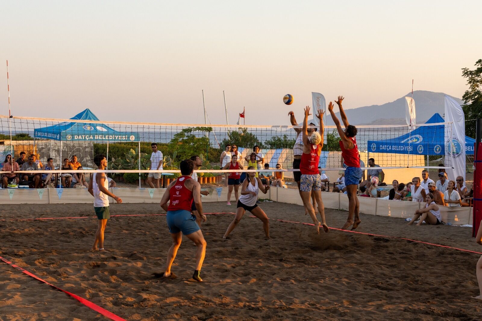 Datça’da Plaj Voleybolunun Şampiyonu Real Marmaris (4)