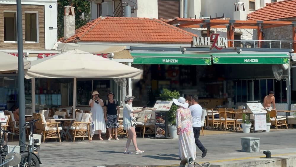 Dev Kruvaziyer Aroya Manara Marmaris’e 3 Bin 700 Turist Getirdi (2)