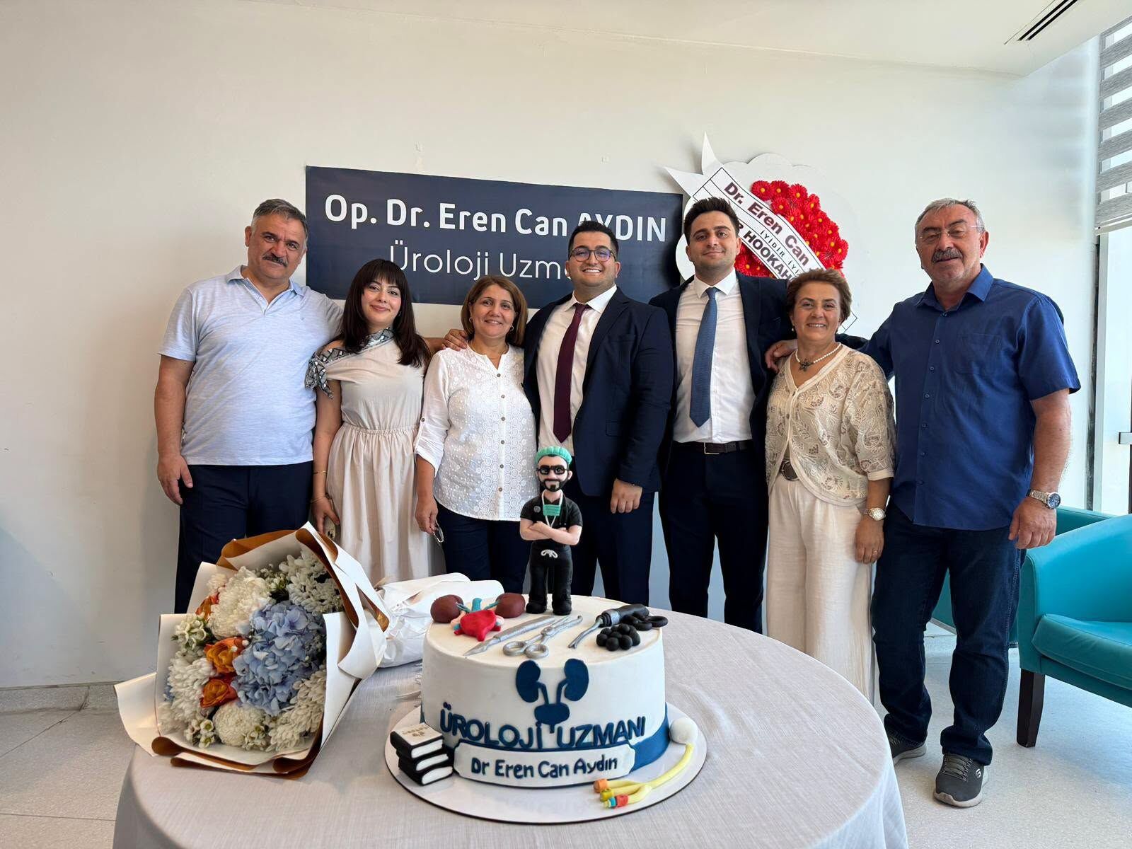 Dr. Eren Can Aydın Üroloji Kliniği’nin 5’Inci Uzmanı Oldu (1)