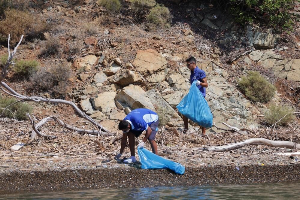 Muğla’nın Ulaşılması Güç Koylarından 306 Ton Çöp Toplandı (3)