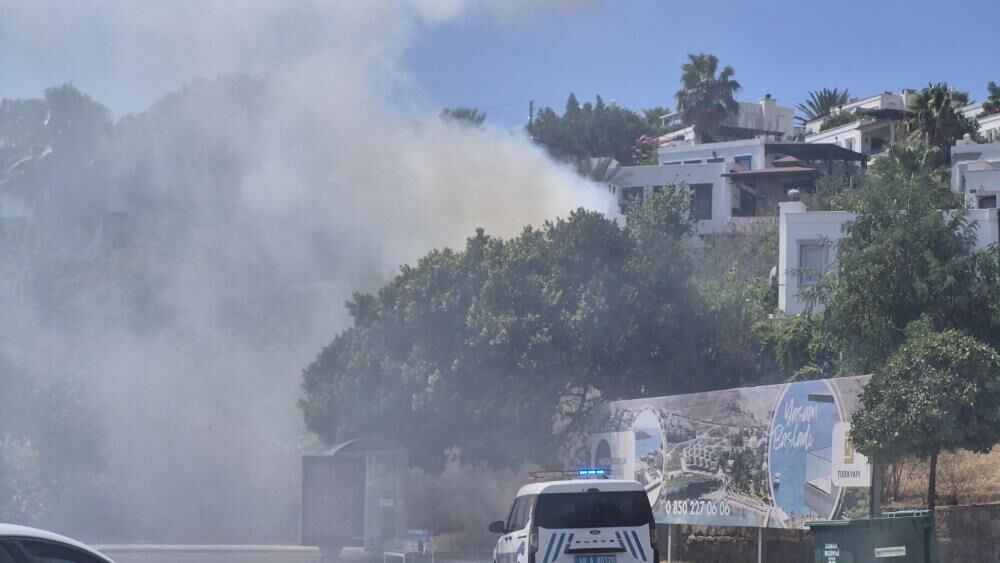 Bodrum’da Site Kenarında Yangın Paniği (3)