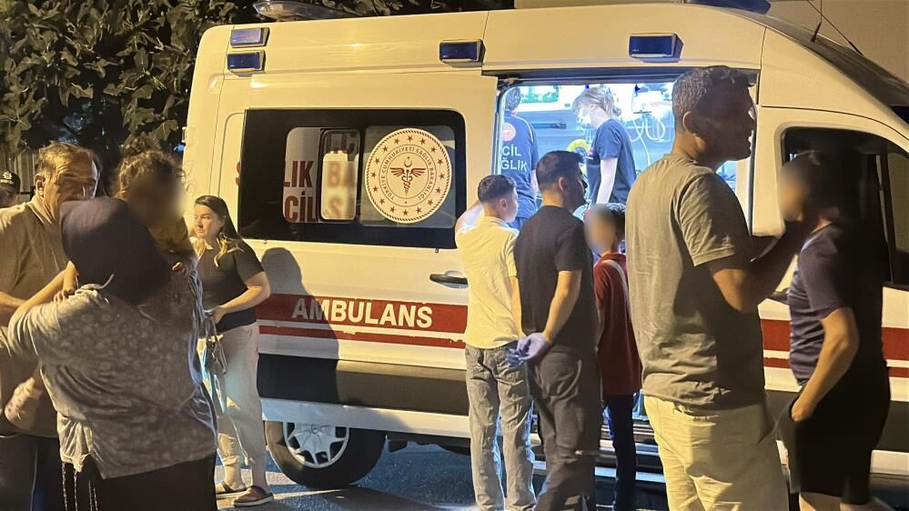 Otomobil Ile Motosiklet Çarpıştı 2 Yaralı (2)