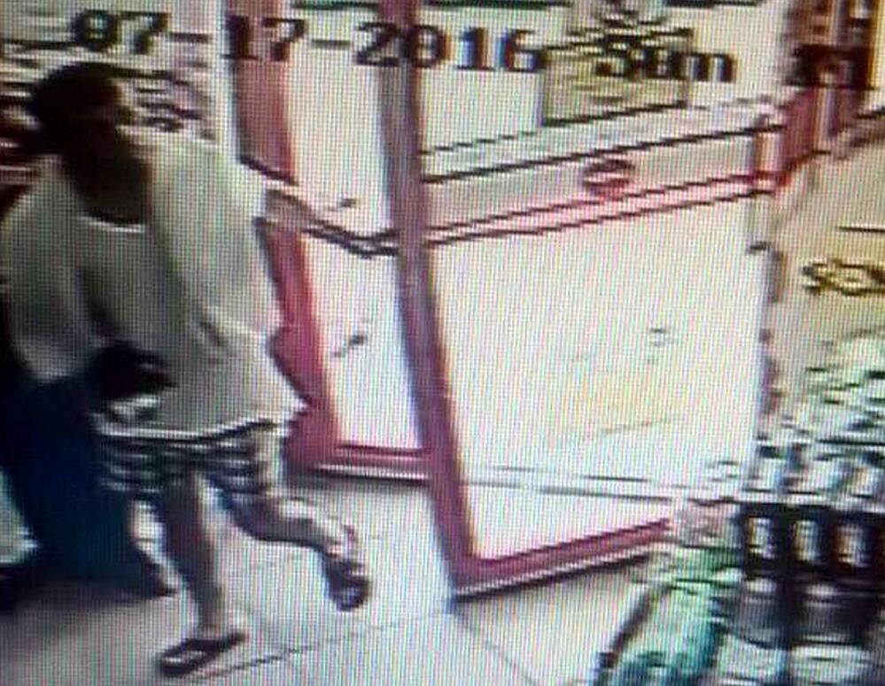 Tatilci Kılığında Kaçmıştı 10 Yıl Sonra Yakalandı (2)