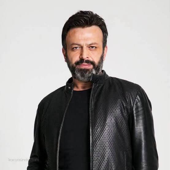 Ünlü oyuncu Serhat Kılıç’tan acı haber