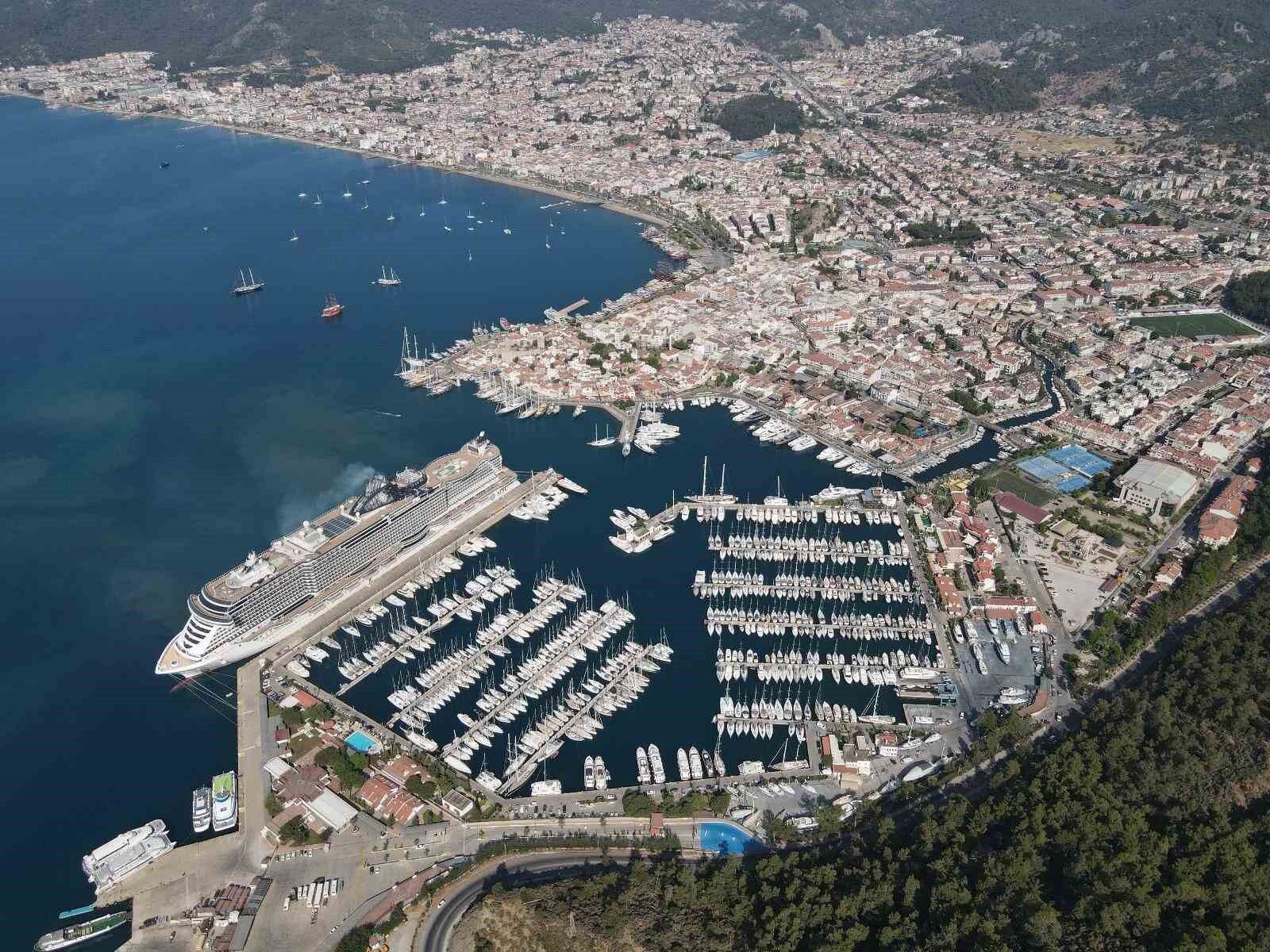 Marmaris Limanı üç günde 8 bin 600 kişiyi ağırlayacak