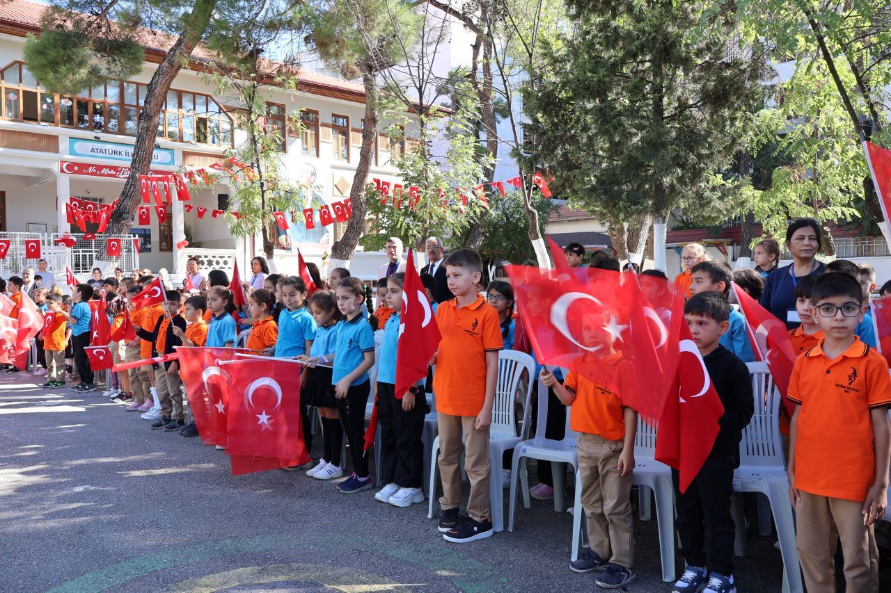 Muğla’da Yeni Dönemin Ilk Ders Zili Çaldı (4)