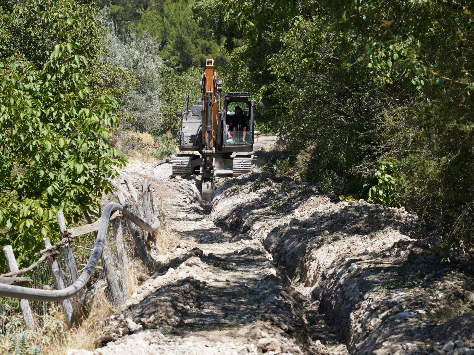 Seydikemer’de 6 Kilometrelik Içme Suyu Hattı Yenileniyor (3)