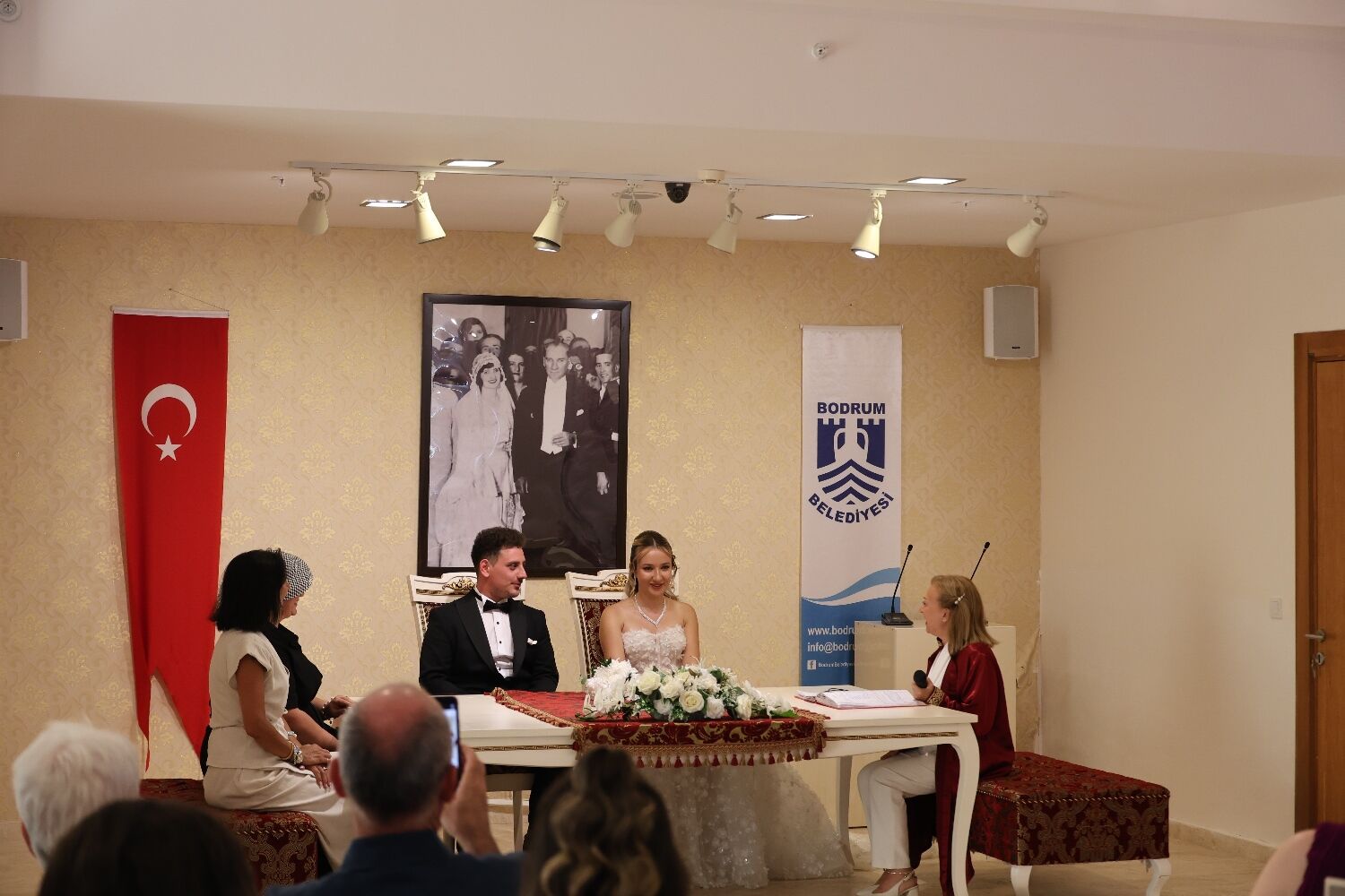 Turgutreis’te Evlilik Işlemleri Tek Noktadan Yapılıyor (1)