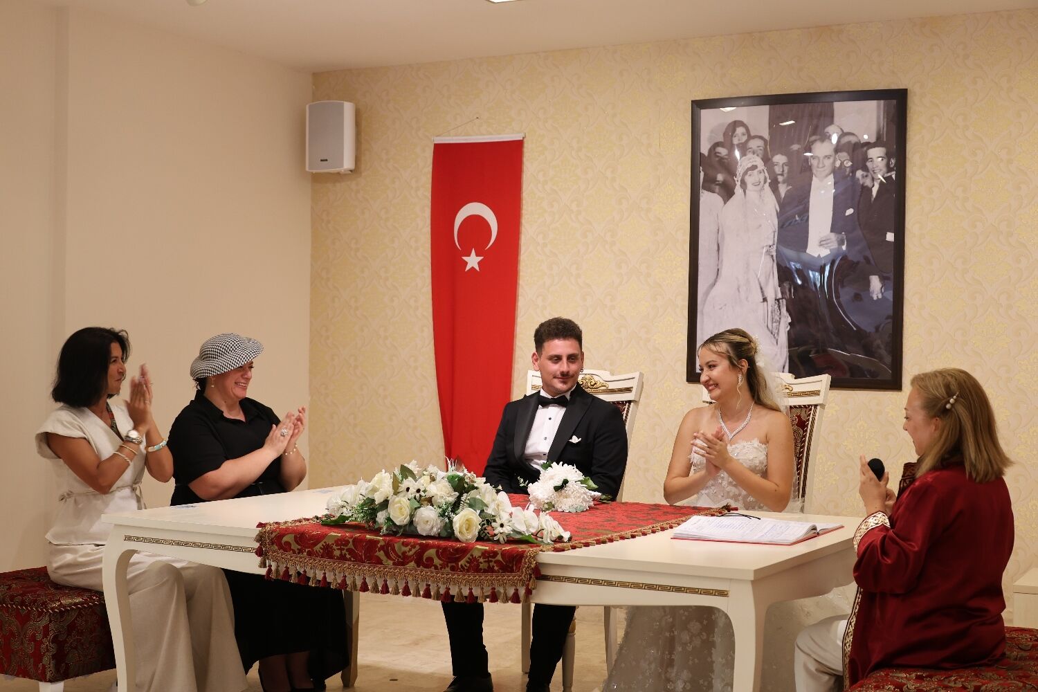 Turgutreis’te evlilik işlemleri tek noktadan yapılıyor