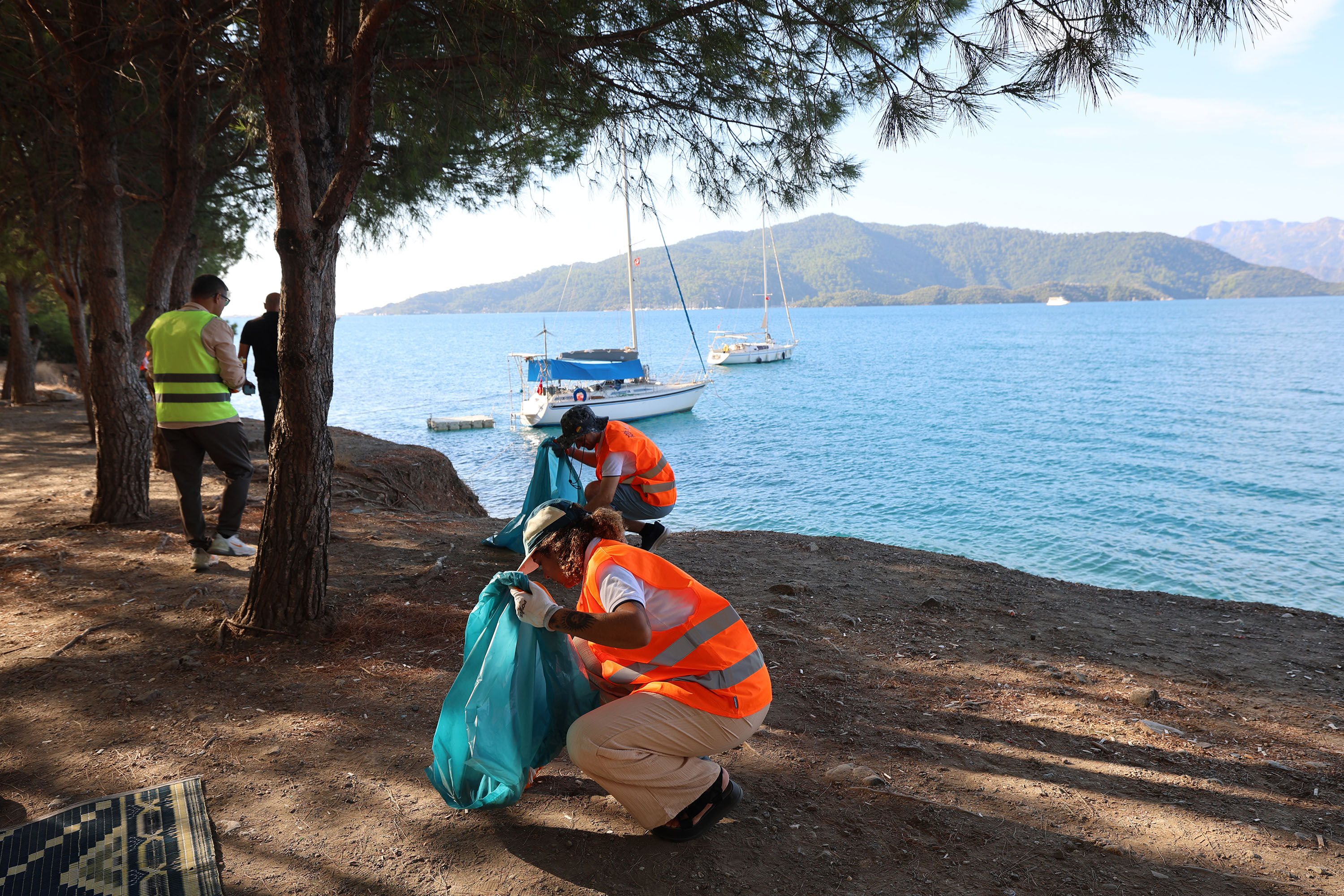Kruvaziyer Personelinden Marmaris’te Çevre Temizliği (3)