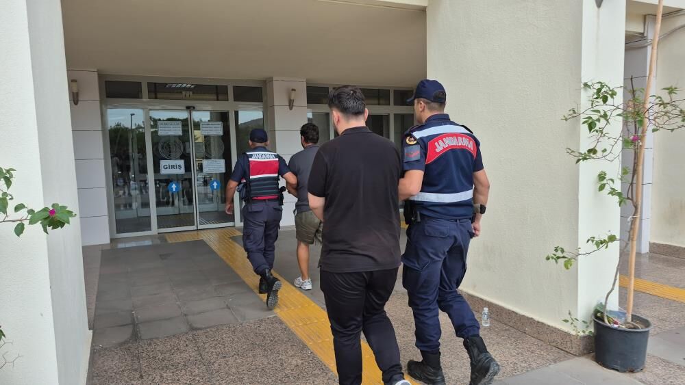 Bodrum’daki Yasa Dışı Bahis Operasyonunda 43 Şüpheli Adliyede (3)