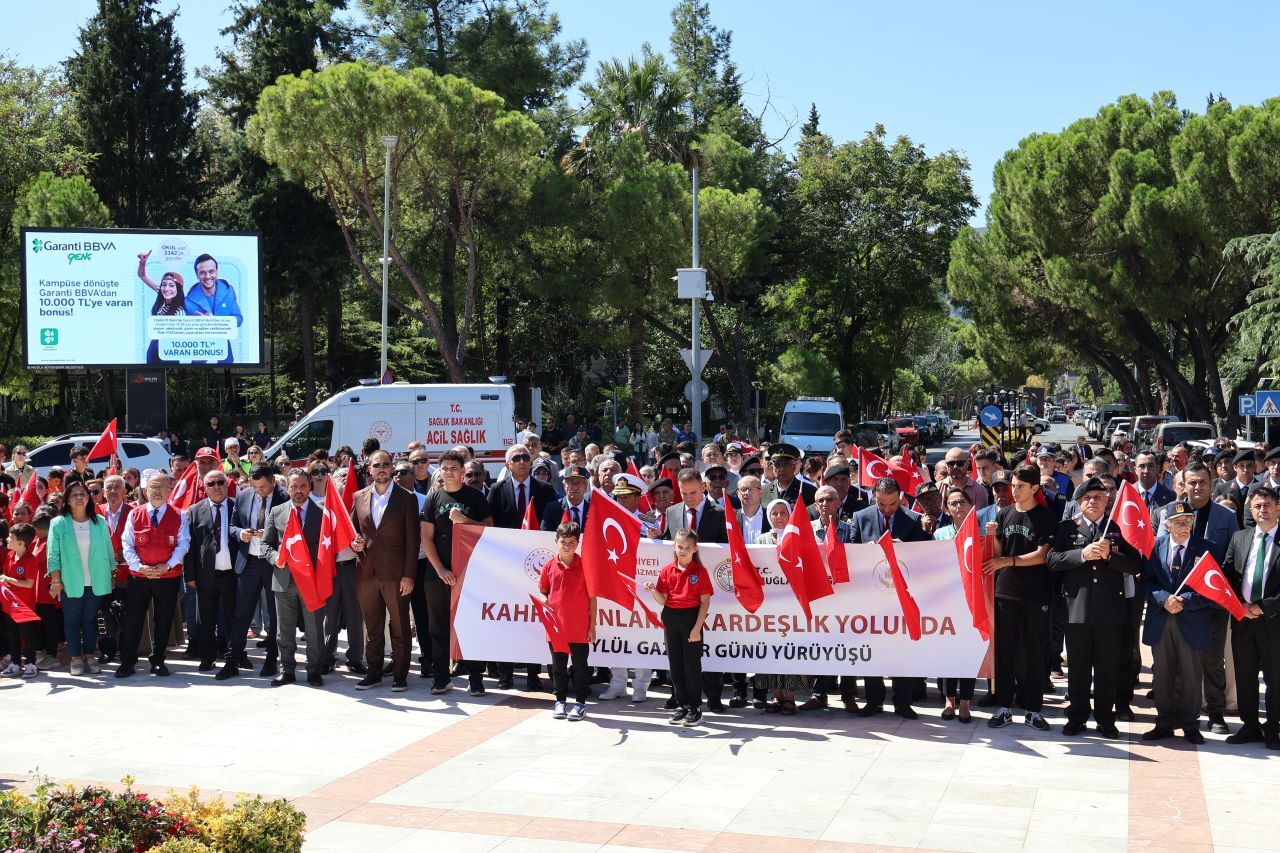 Muğla’da Gaziler Günü Yürüyüşü Düzenlendi (4)