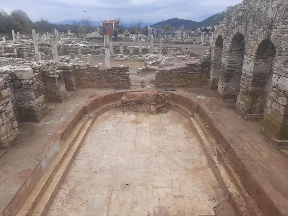 Stratonikeia’da 1900 Yıllık Çocuk Ayak Izleri Bulundu (3)