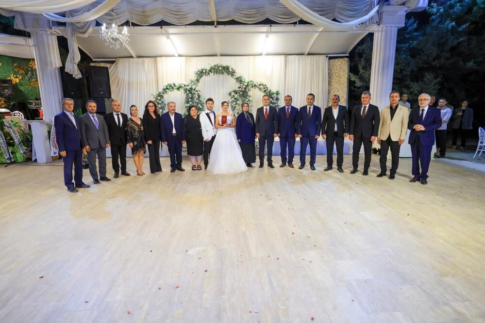 Vali Akbıyık Şehit Kardeşinin Nikâh Şahidi Oldu (1)