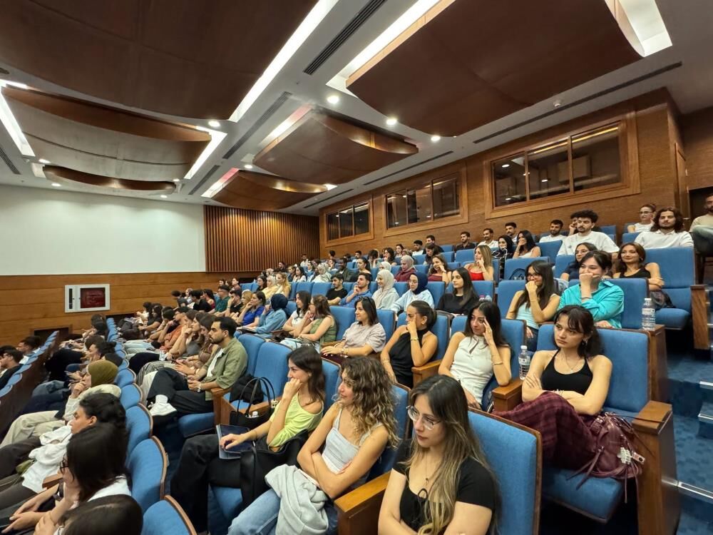 Hemşirelik Öğrencilerine Hastane Oryantasyon Eğitimi (2)