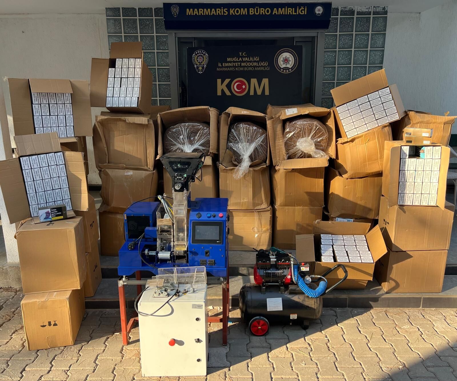 Marmaris’te Kaçak Tütün Operasyonu 4 Şüpheli Tutuklandı (7)