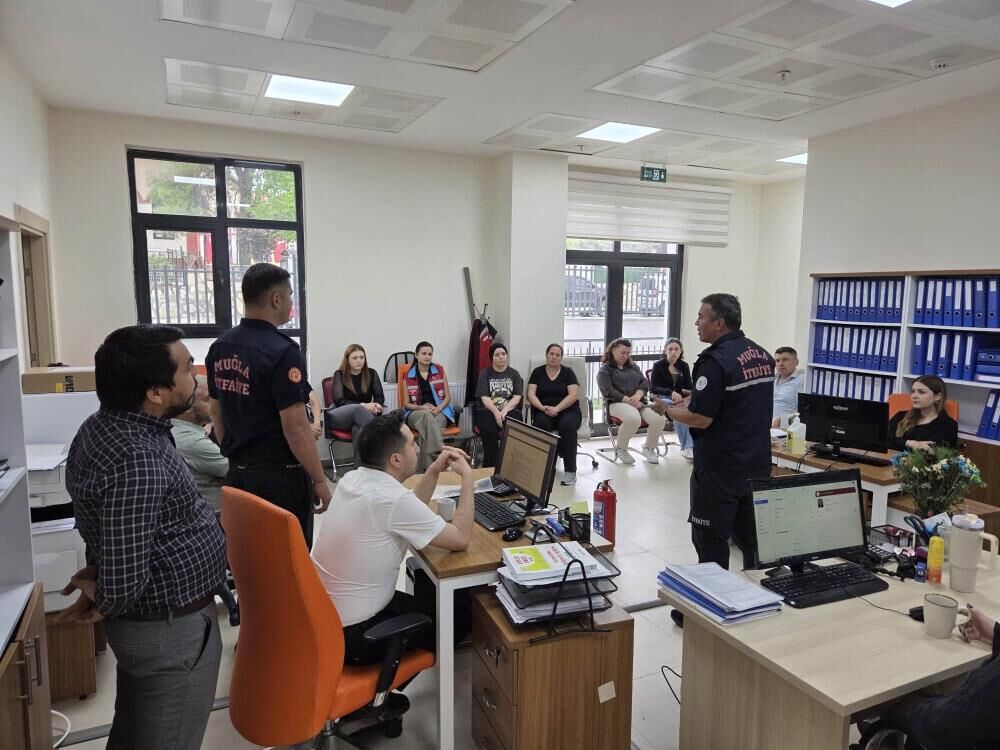 Yatağan’da Sosyal Hizmet Personeline Yangın Eğitimi (3)