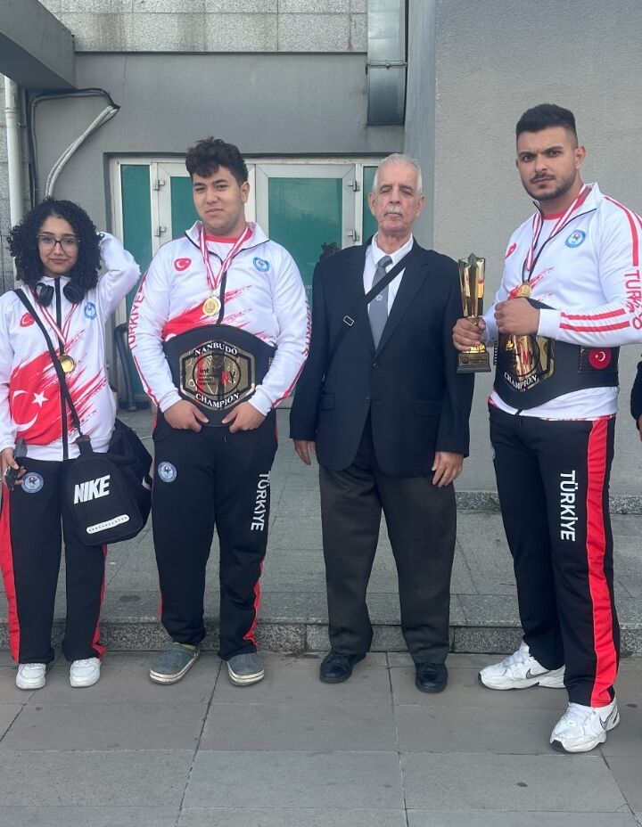 Muğlalı Beyazıt Kamal Dünya Şampiyonu Oldu (1)